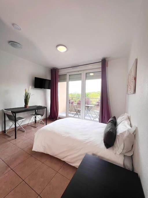 B210 Appartement Disneyland Paris Parking Et Wifi Montévrain Eksteriør bilde